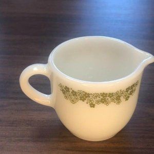 Pyrex Crazy Daisy/Spring Blossom Creamer